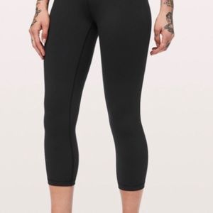Lululemon Wunder Under Black Crop Legging sz 4
